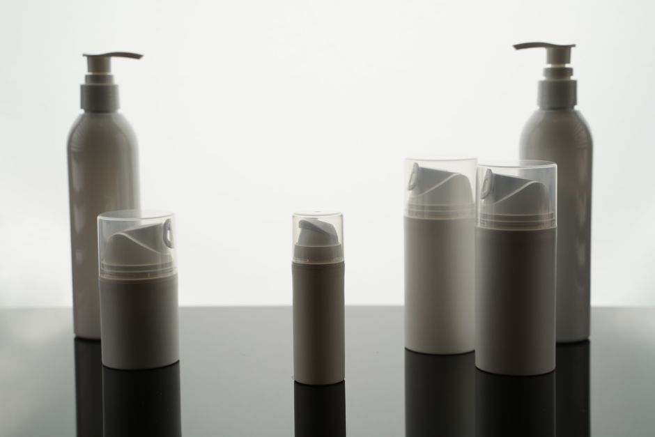 Cosmetics & detergents sourced from verified Indian suppliers
